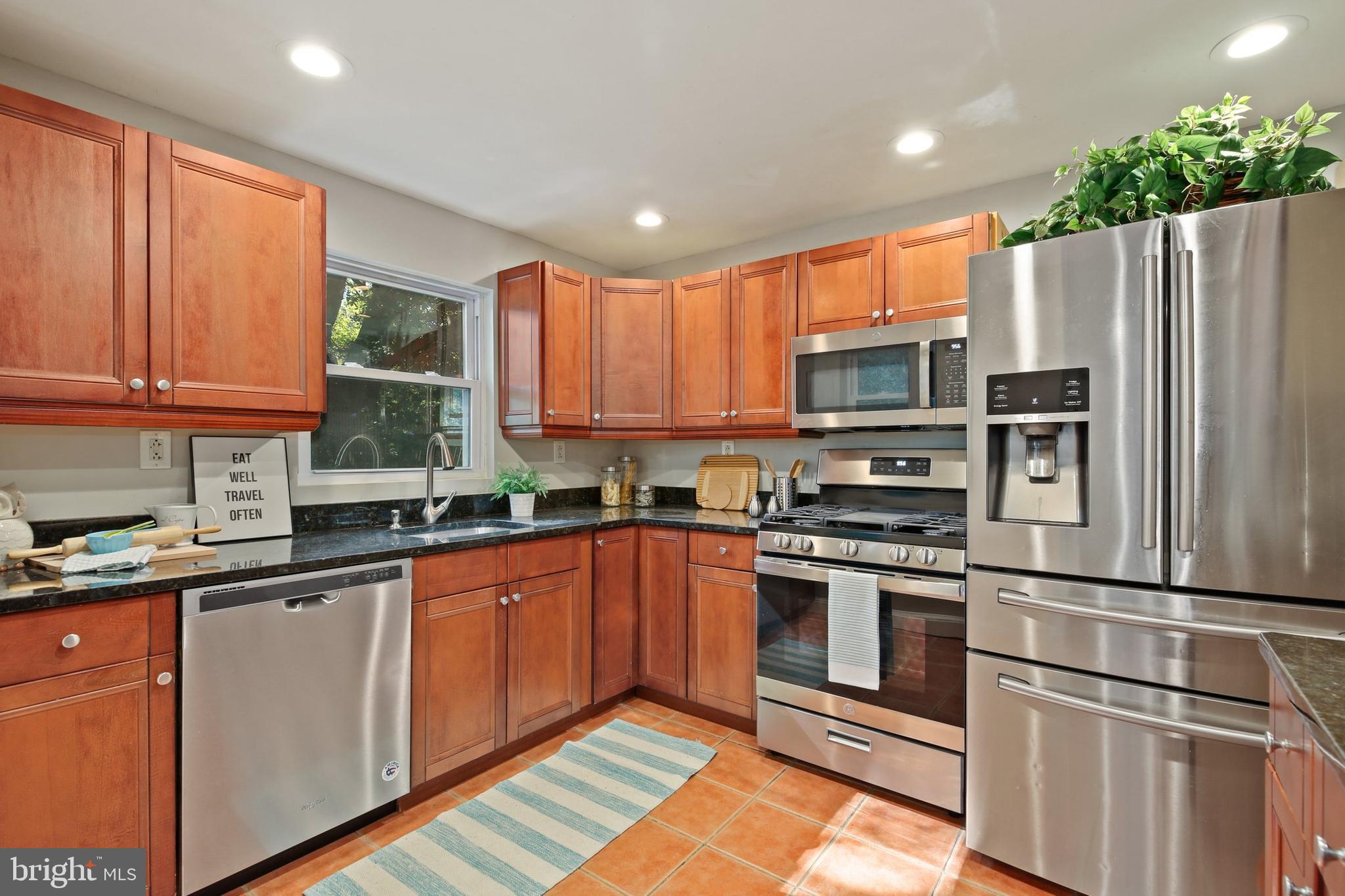 632 Wayne Avenue Silver Spring, MD 20910 - Photo 17 of 46 Gallery Image 17