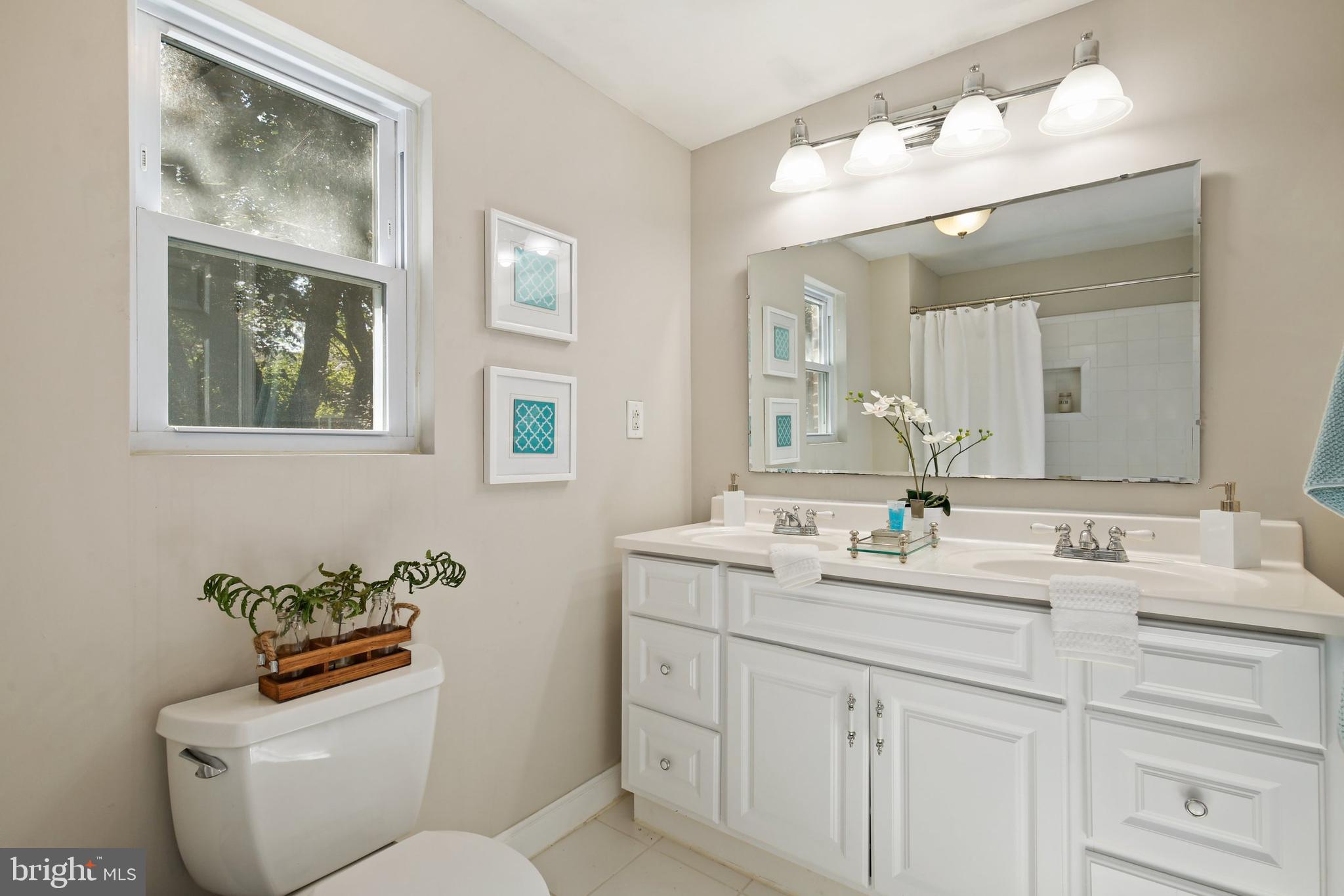632 Wayne Avenue Silver Spring, MD 20910 - Photo 34 of 46 Gallery Image 34
