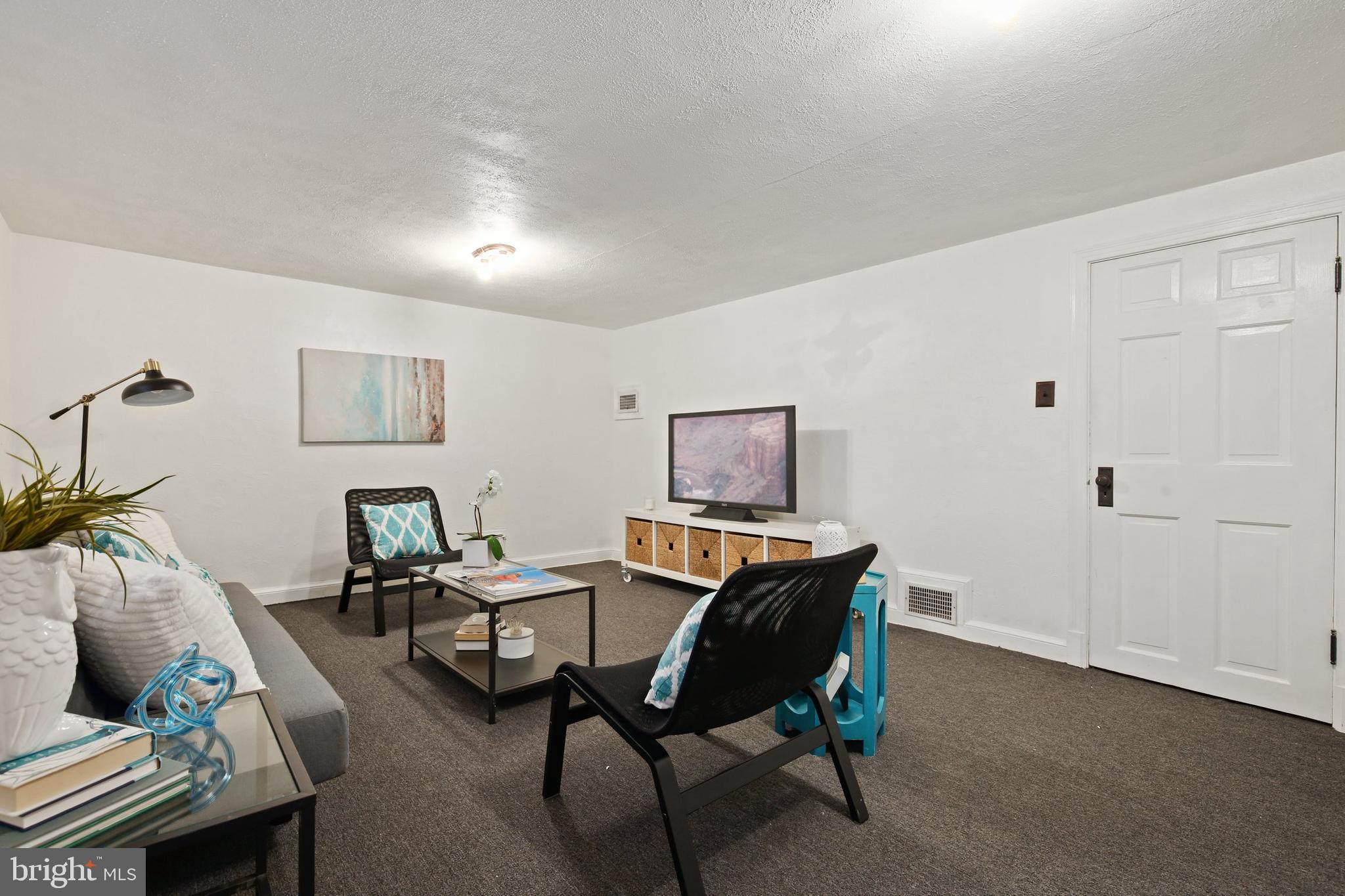 632 Wayne Avenue Silver Spring, MD 20910 - Photo 36 of 46 Gallery Image 36