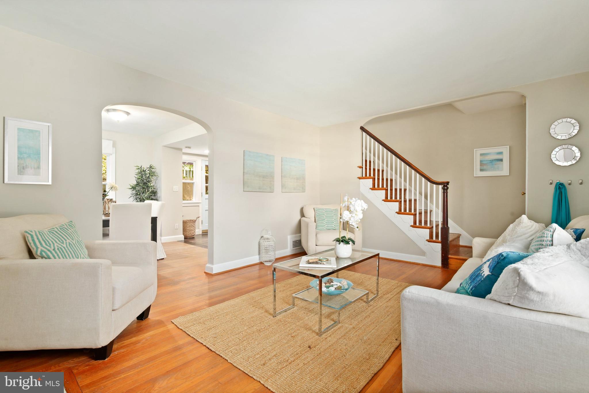 632 Wayne Avenue Silver Spring, MD 20910 - Photo 5 of 46 Gallery Image 5