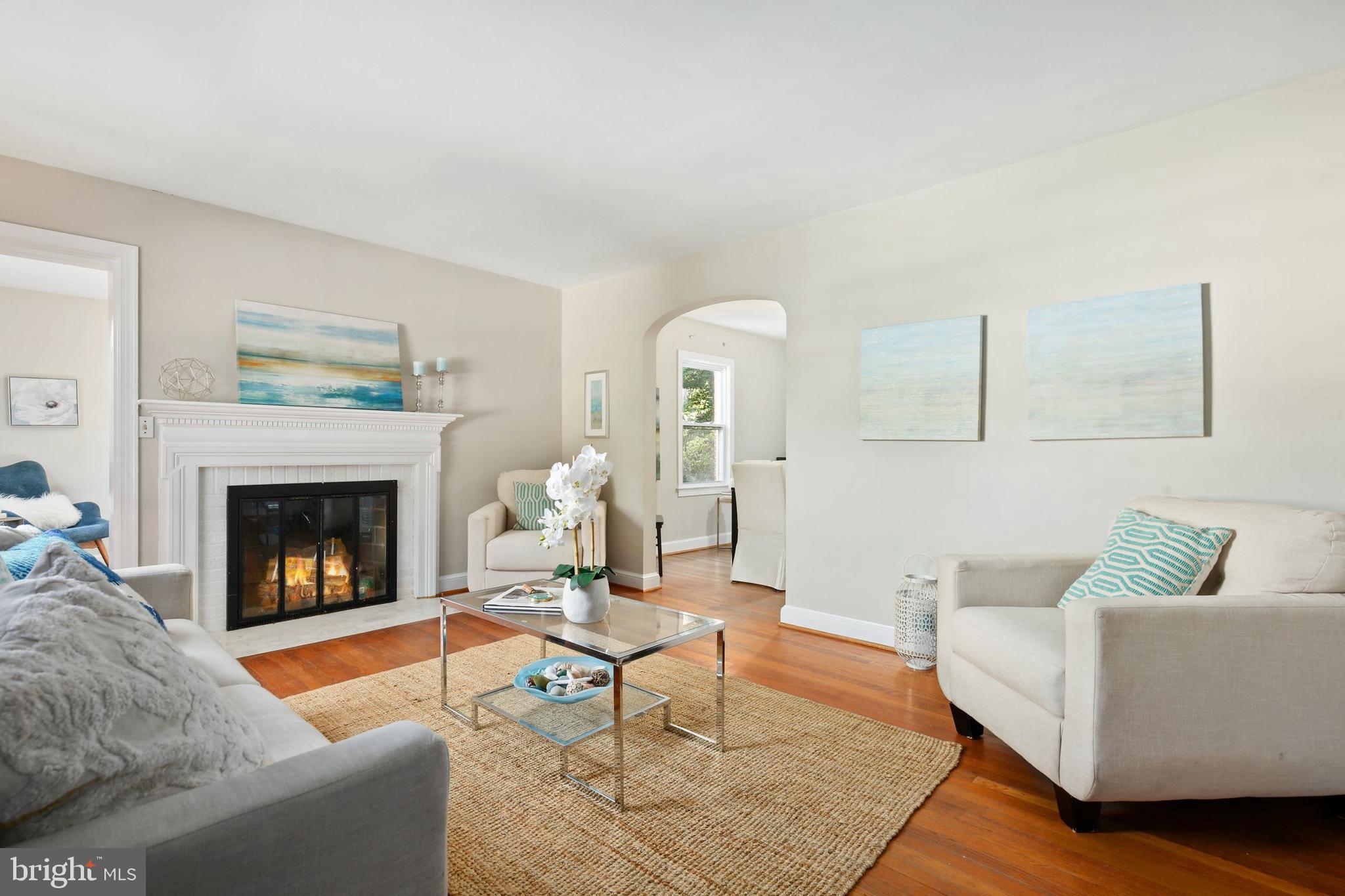 632 Wayne Avenue Silver Spring, MD 20910 - Photo 6 of 46 Gallery Image 6