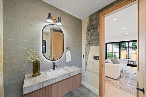$5,880,000 | 1548 Cypress Avenue, Burlingame, CA 94010