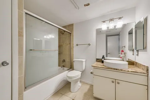 $1,695 | 4845 Cedar Springs Road, Unit 368, Dallas, TX 75219