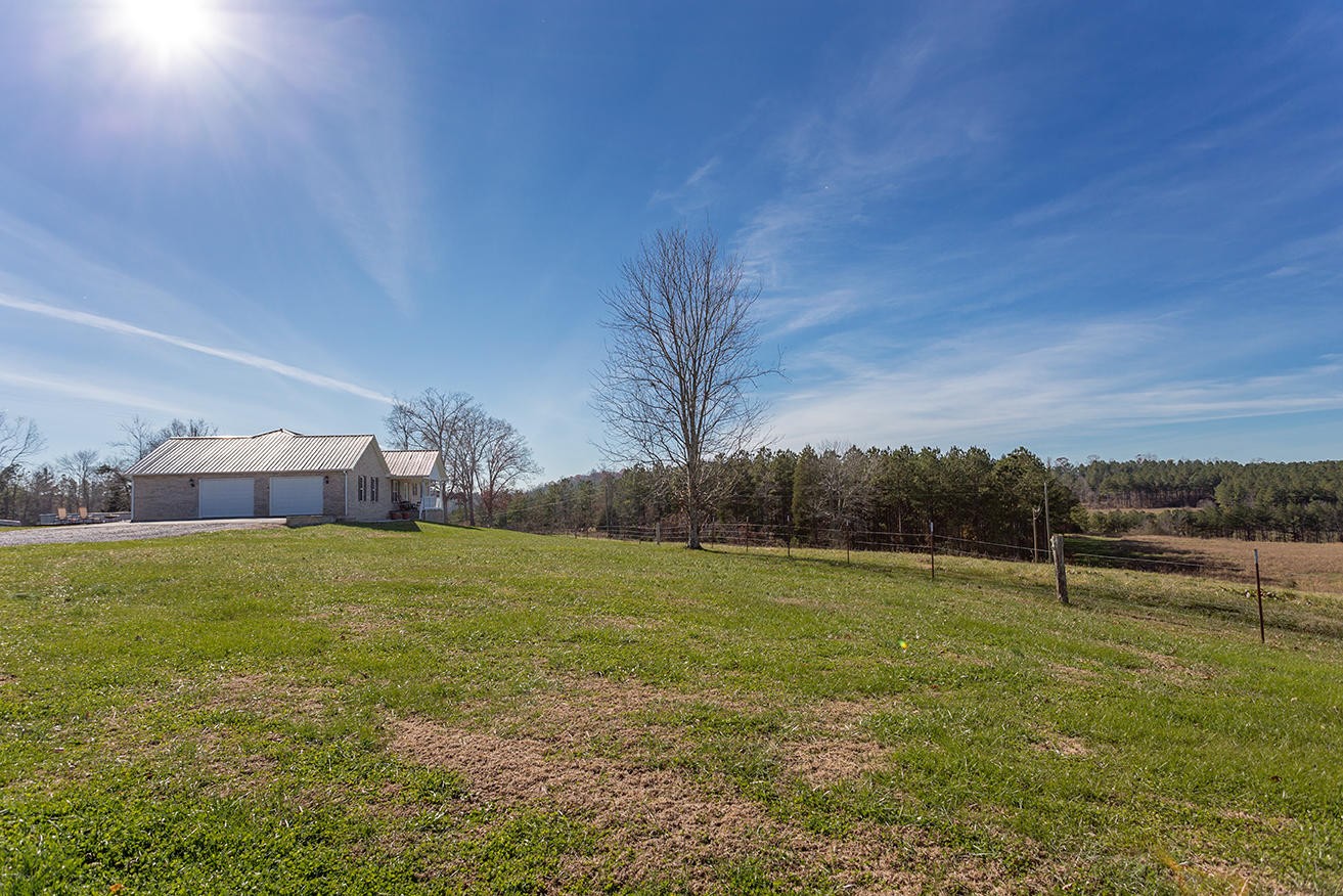 4799 Ross Road Philadelphia, TN 37846 - Photo 26 of 31 a view of outdoor space and yard
