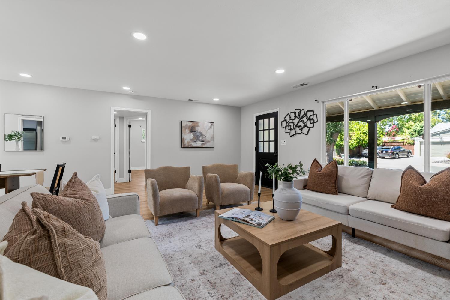 3004 Leta Lane Sacramento, CA 95821 - Photo 8 of 48