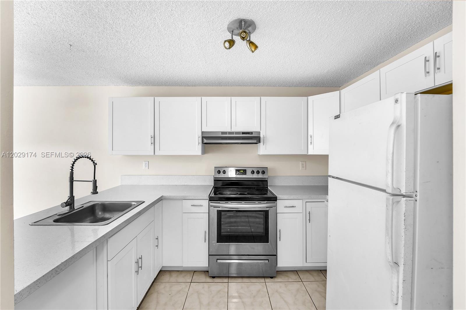 210 Southwest 11th Street, Unit 209 Miami, FL 33130 - Photo 8 of 16