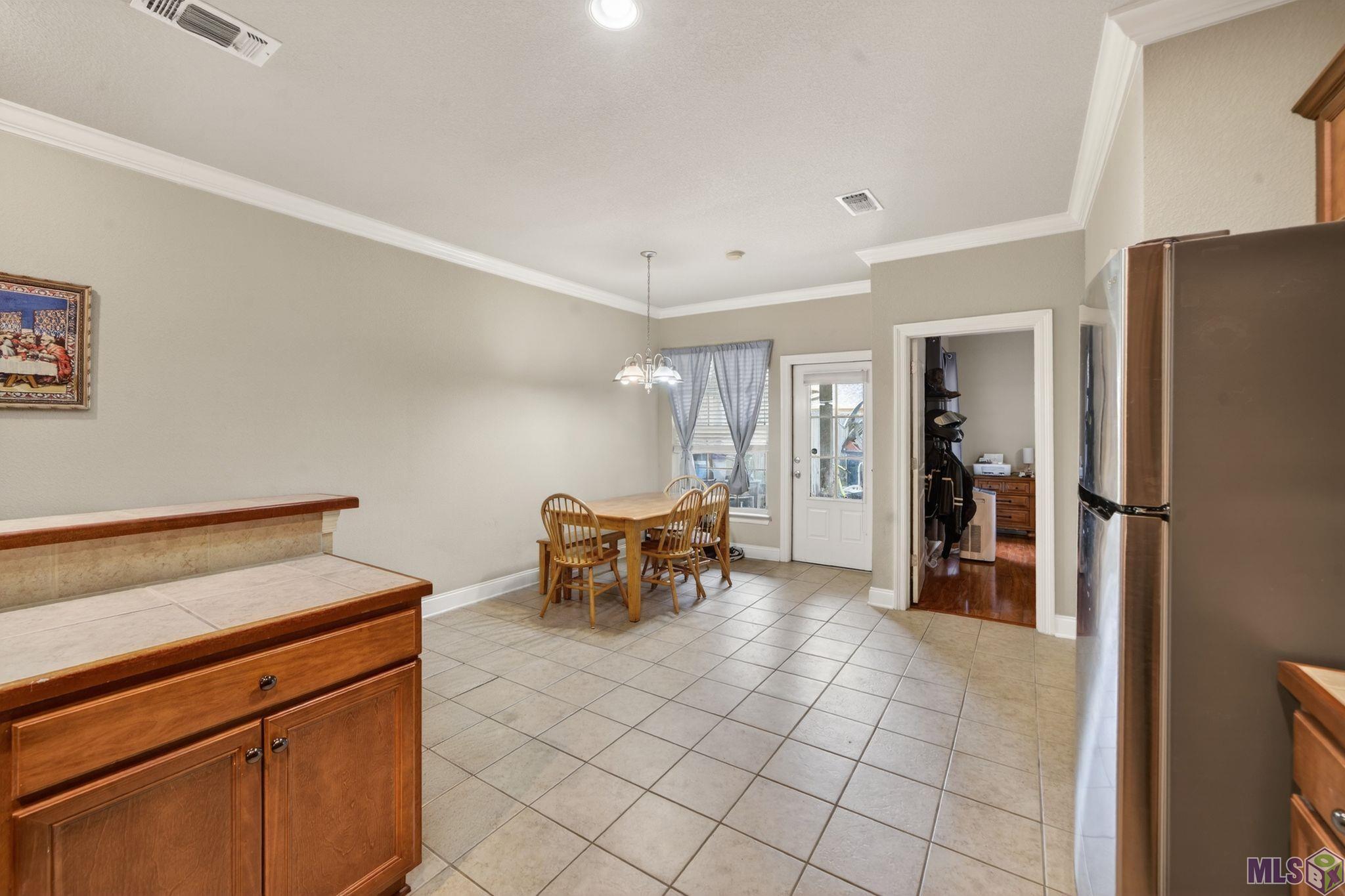 4848 Windsor Village Drive, Unit 45 Baton Rouge, LA 70817 - Photo 7 of 15