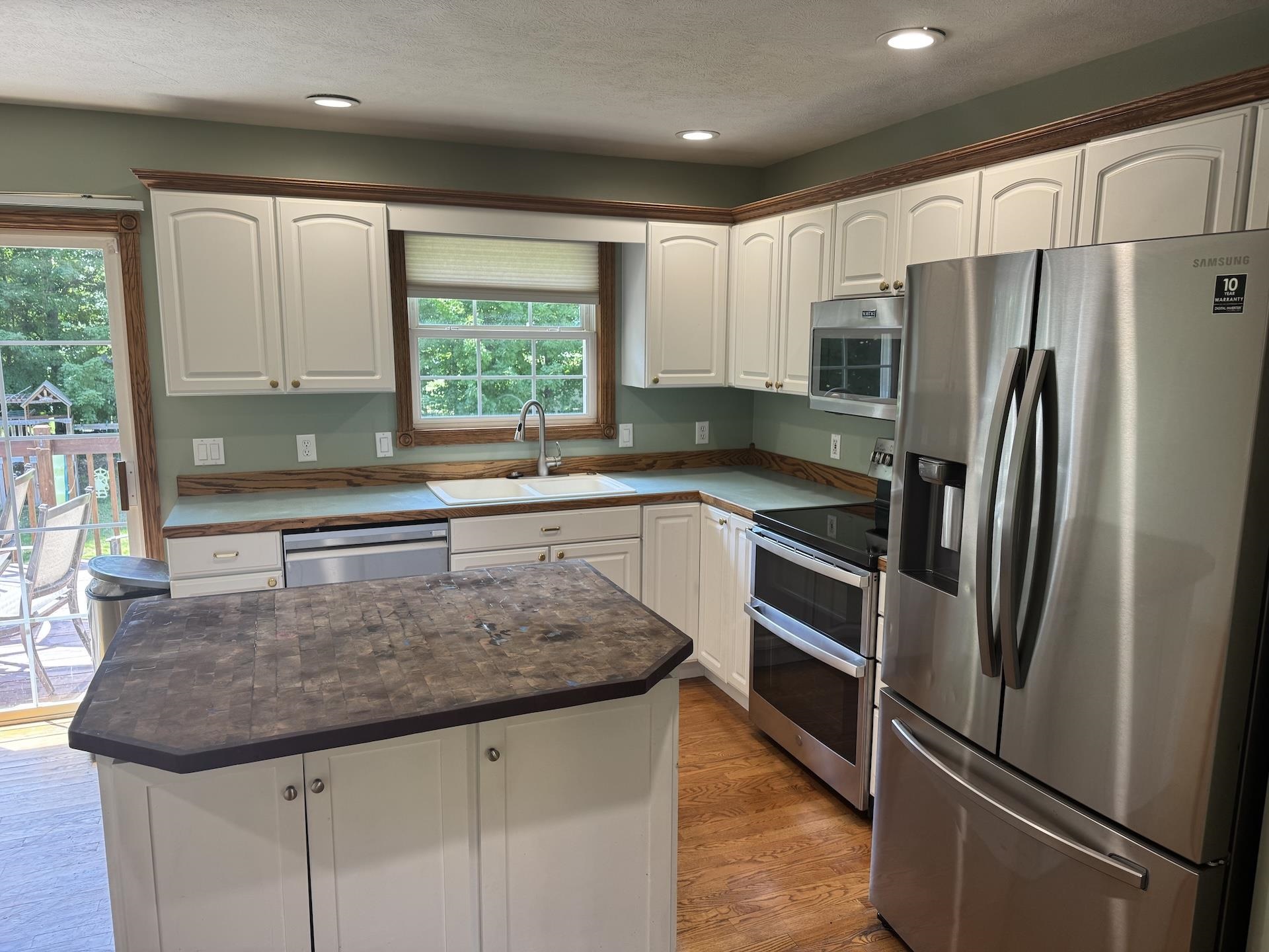 5289 Harris Road Traverse City, MI 49684 - Photo 10 of 18 1936575-7c5fce84-1036-44c1-a45f-0ab677231c83.JPG