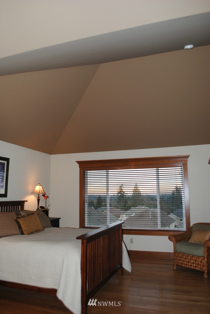 16735 166th Place Southeast Renton, WA 98058 - Photo 6 of 11 Gallery Image 6