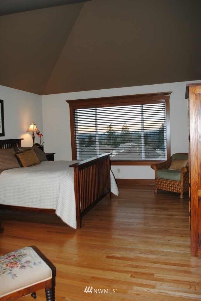 16735 166th Place Southeast Renton, WA 98058 - Photo 9 of 11 Gallery Image 9