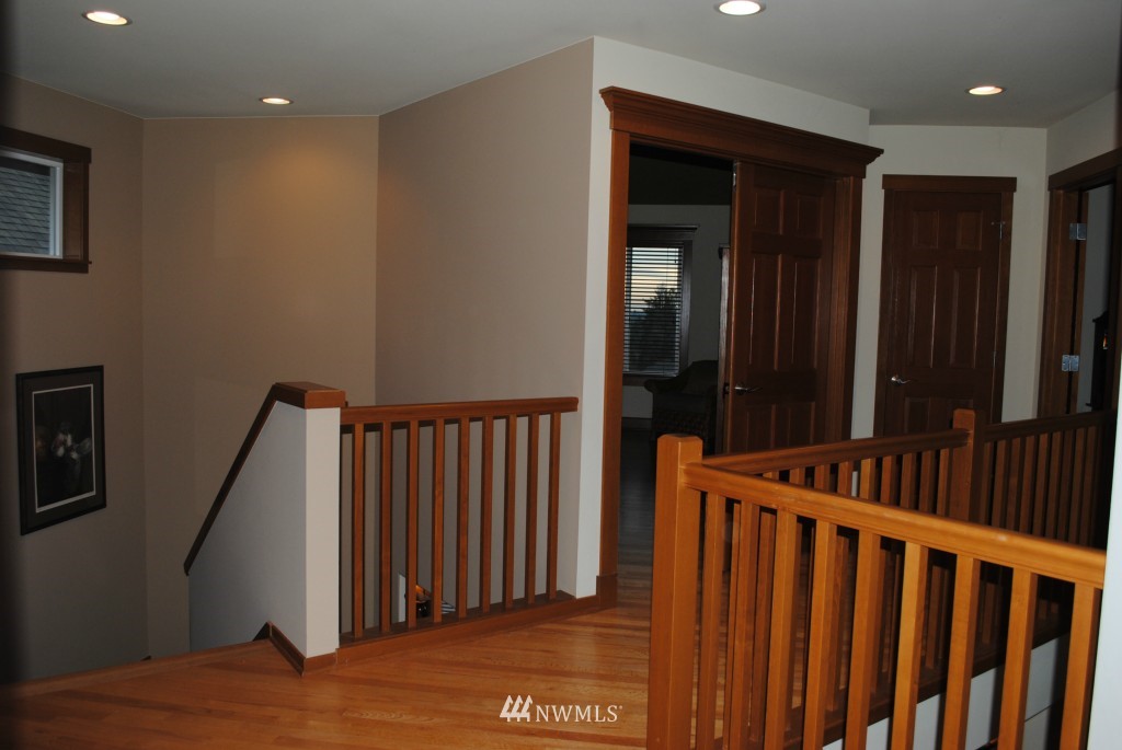16735 166th Place Southeast Renton, WA 98058 - Photo 10 of 11 Gallery Image 10
