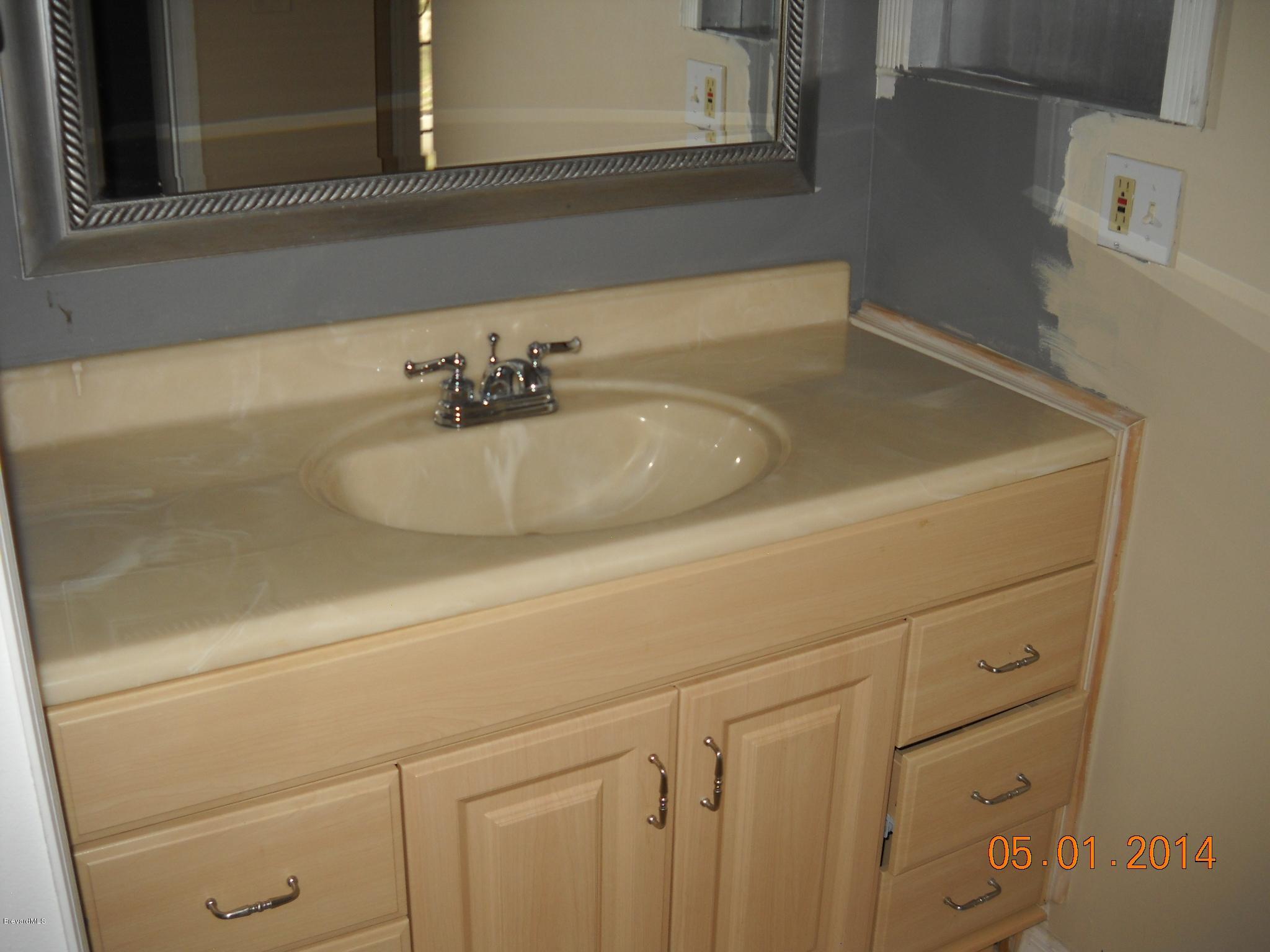6468 Hudson Road Cocoa, FL 32927 - Photo 4 of 18 Master bath vanity view