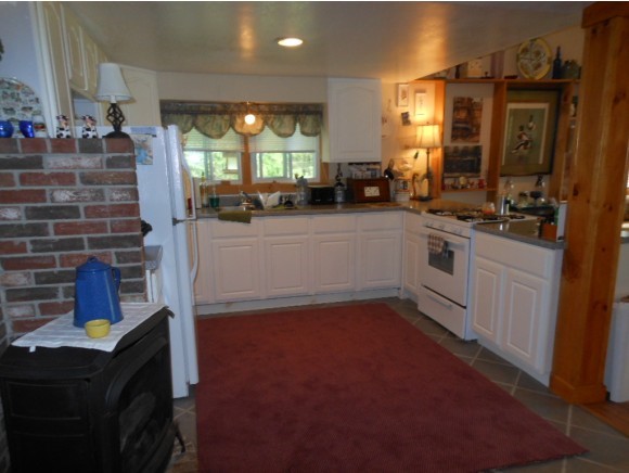 7 Circle Road Westfield, VT 05874 - Photo 3 of 21