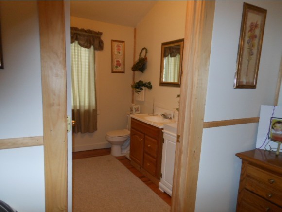 7 Circle Road Westfield, VT 05874 - Photo 9 of 21