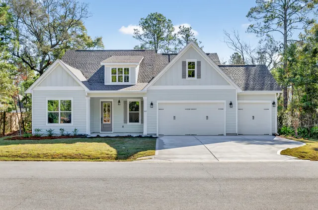 a view of a house with a outdoor space