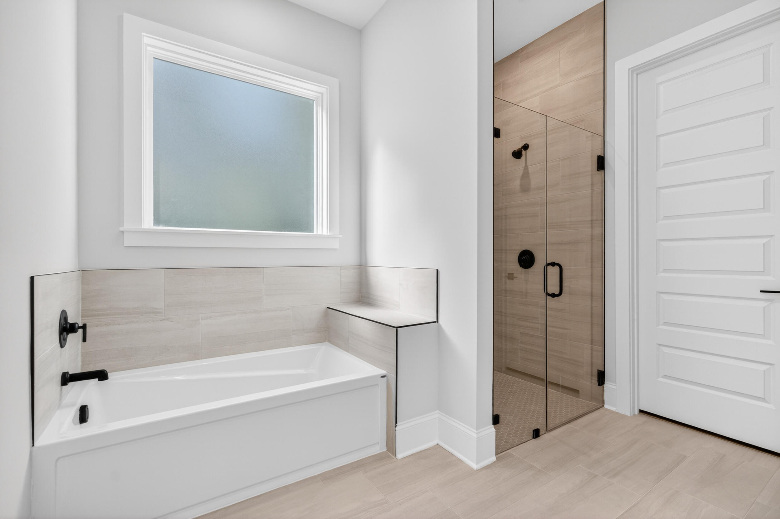 397 North J Hunter's Way, Unit LOT 36 Freeport, FL 32439 - Photo 31 of 54 a bathroom with a bathtub and a shower