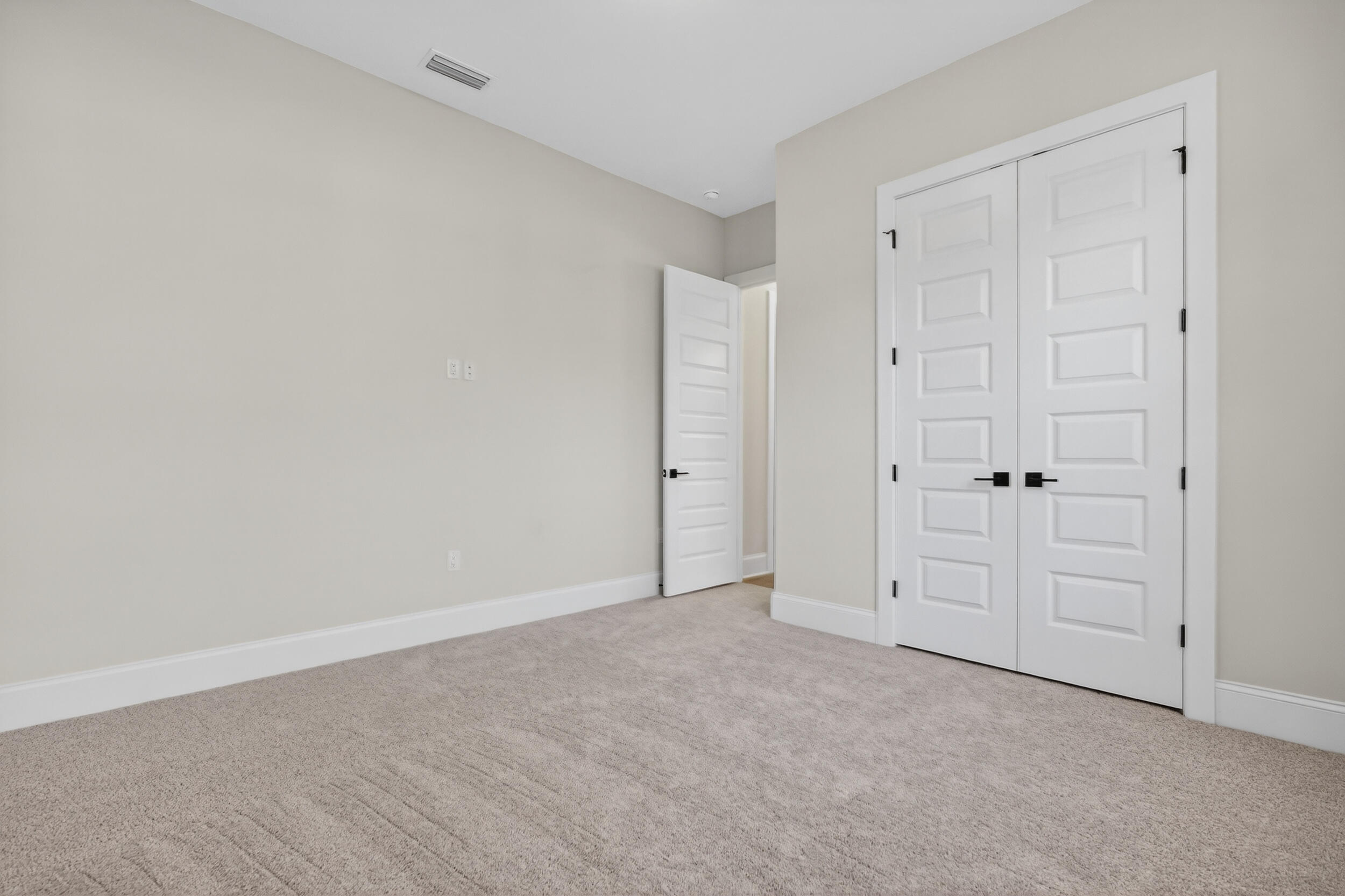 397 North J Hunter's Way, Unit LOT 36 Freeport, FL 32439 - Photo 36 of 54 a view of an empty room