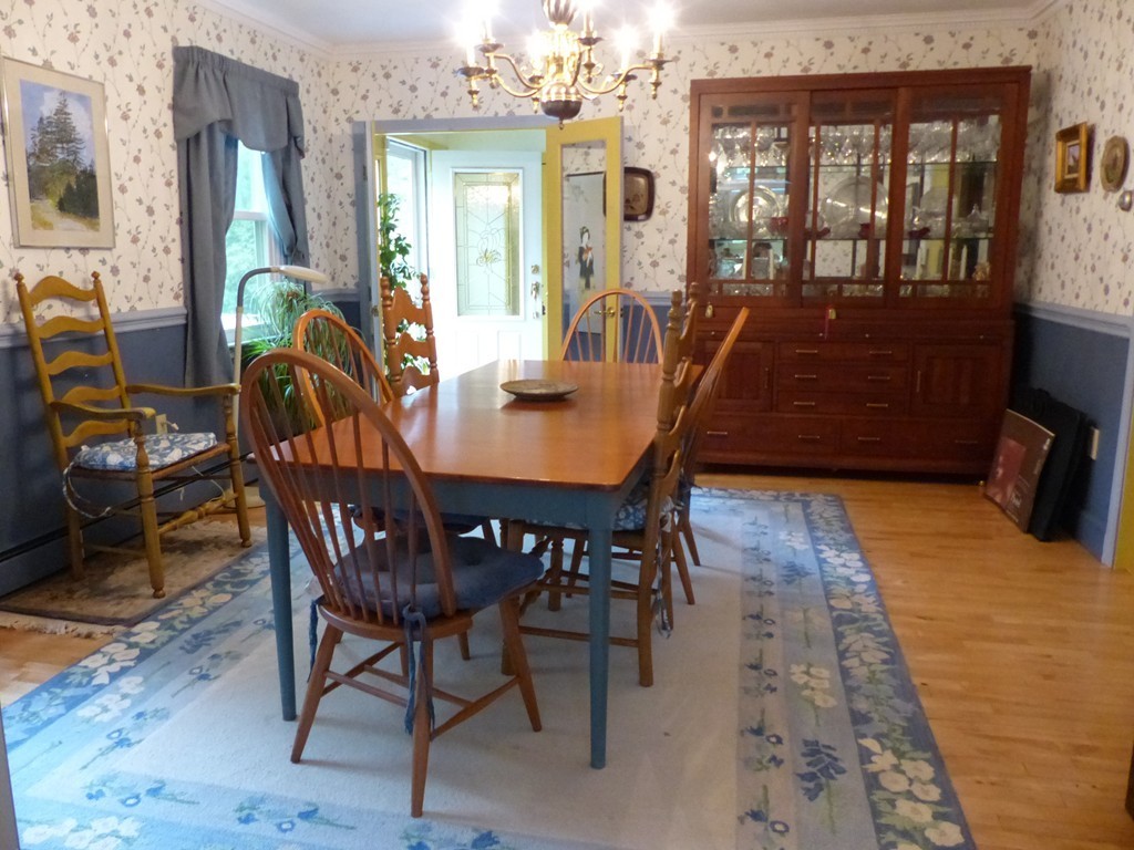 11 Rainbow Ridge Georgetown, MA 01833 - Photo 2 of 23 Gallery Image 2