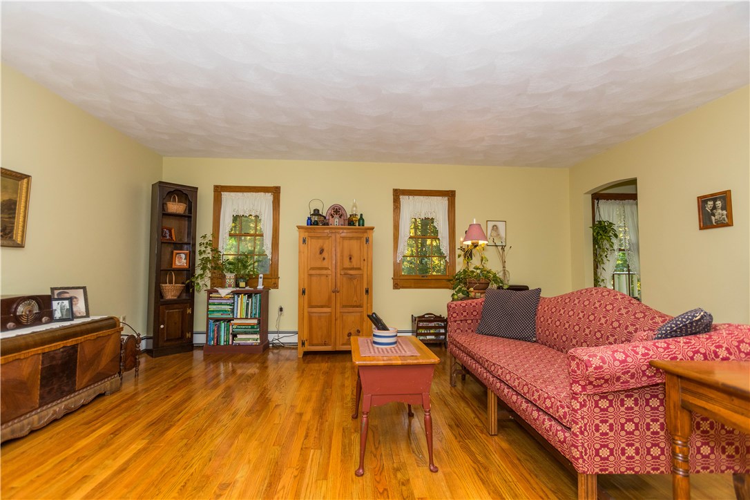 780 Durfee Hill Road Glocester, RI 02814 - Photo 11 of 39