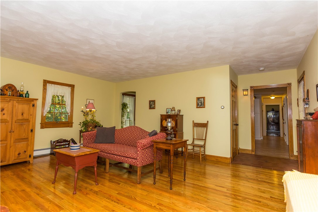 780 Durfee Hill Road Glocester, RI 02814 - Photo 14 of 39