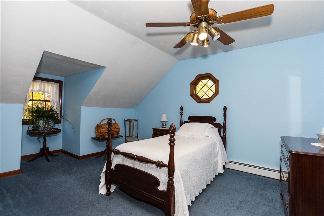 780 Durfee Hill Road Glocester, RI 02814 - Photo 25 of 39