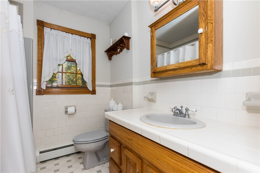 780 Durfee Hill Road Glocester, RI 02814 - Photo 32 of 39