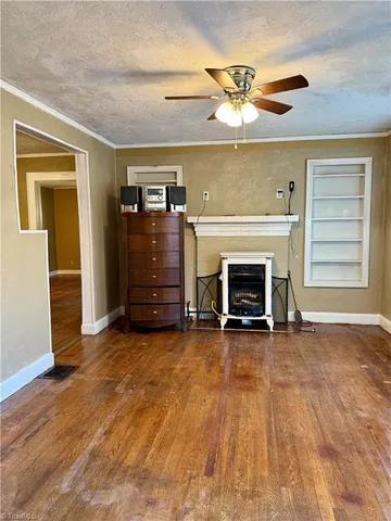 $180,000 | 413 Greenwood Drive, High Point, NC 27262