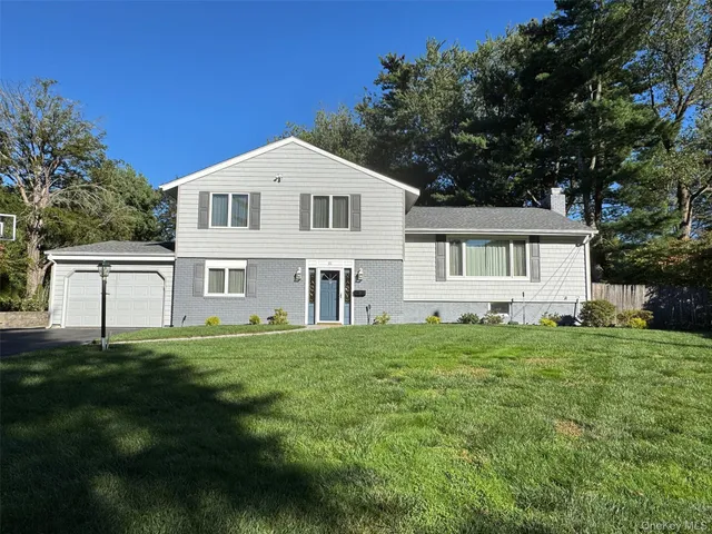 $8,200 | 11 Country Ridge Drive, Rye Brook, NY 10573