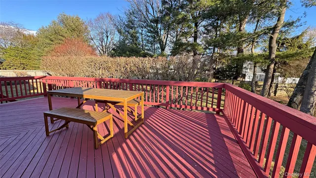 $8,200 | 11 Country Ridge Drive, Rye Brook, NY 10573