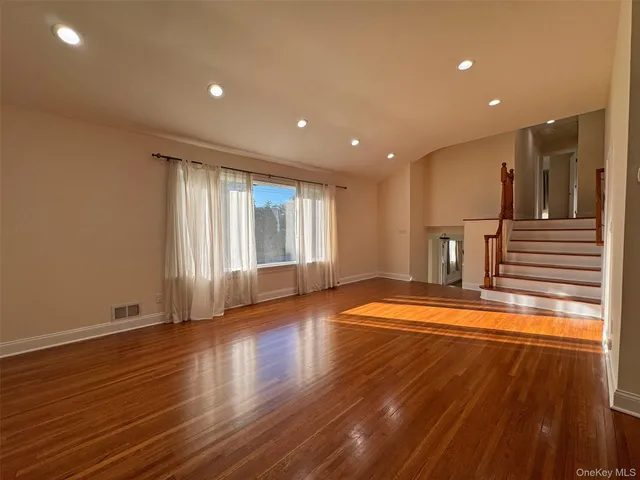 $8,200 | 11 Country Ridge Drive, Rye Brook, NY 10573