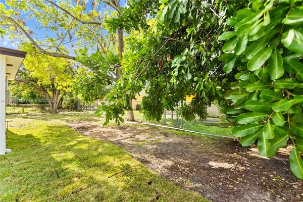 $5,300 | 15920 Northwest 17th Court, Miami Gardens, FL 33054