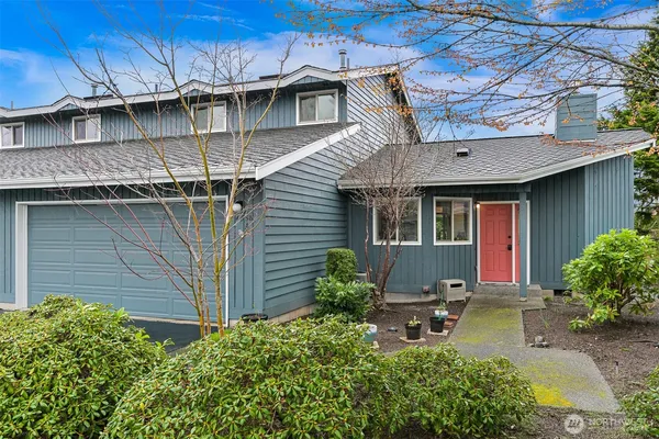 $595,000 | 4858 North Village Lane, Unit A, Bellingham, WA 98226
