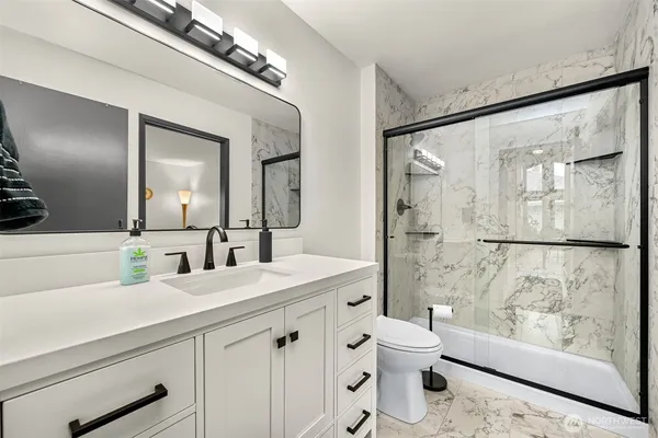 $595,000 | 4858 North Village Lane, Unit A, Bellingham, WA 98226