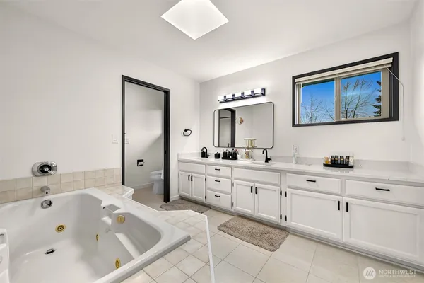 $595,000 | 4858 North Village Lane, Unit A, Bellingham, WA 98226