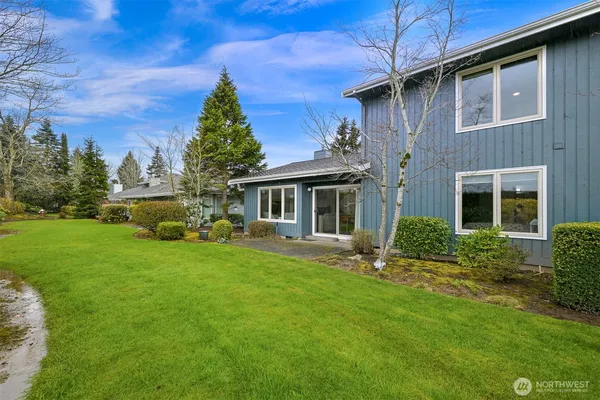 $595,000 | 4858 North Village Lane, Unit A, Bellingham, WA 98226