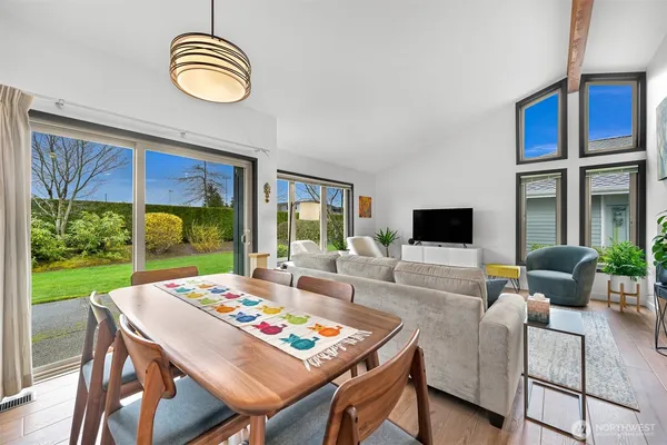 $595,000 | 4858 North Village Lane, Unit A, Bellingham, WA 98226