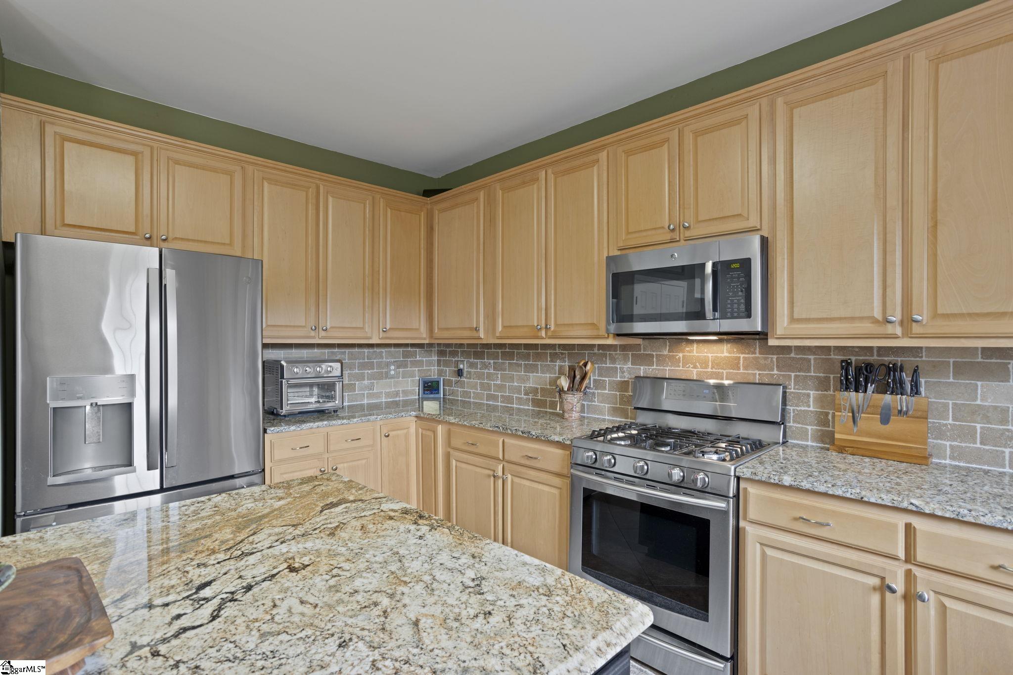210 Ackerman Court Greenville, SC 29607 - Photo 14 of 36 Gallery Image 14