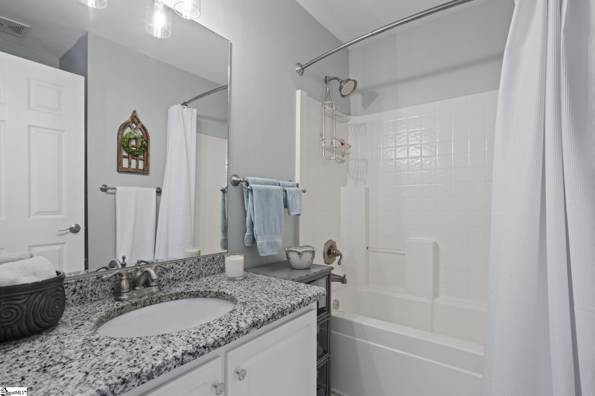210 Ackerman Court Greenville, SC 29607 - Photo 26 of 36 Gallery Image 26
