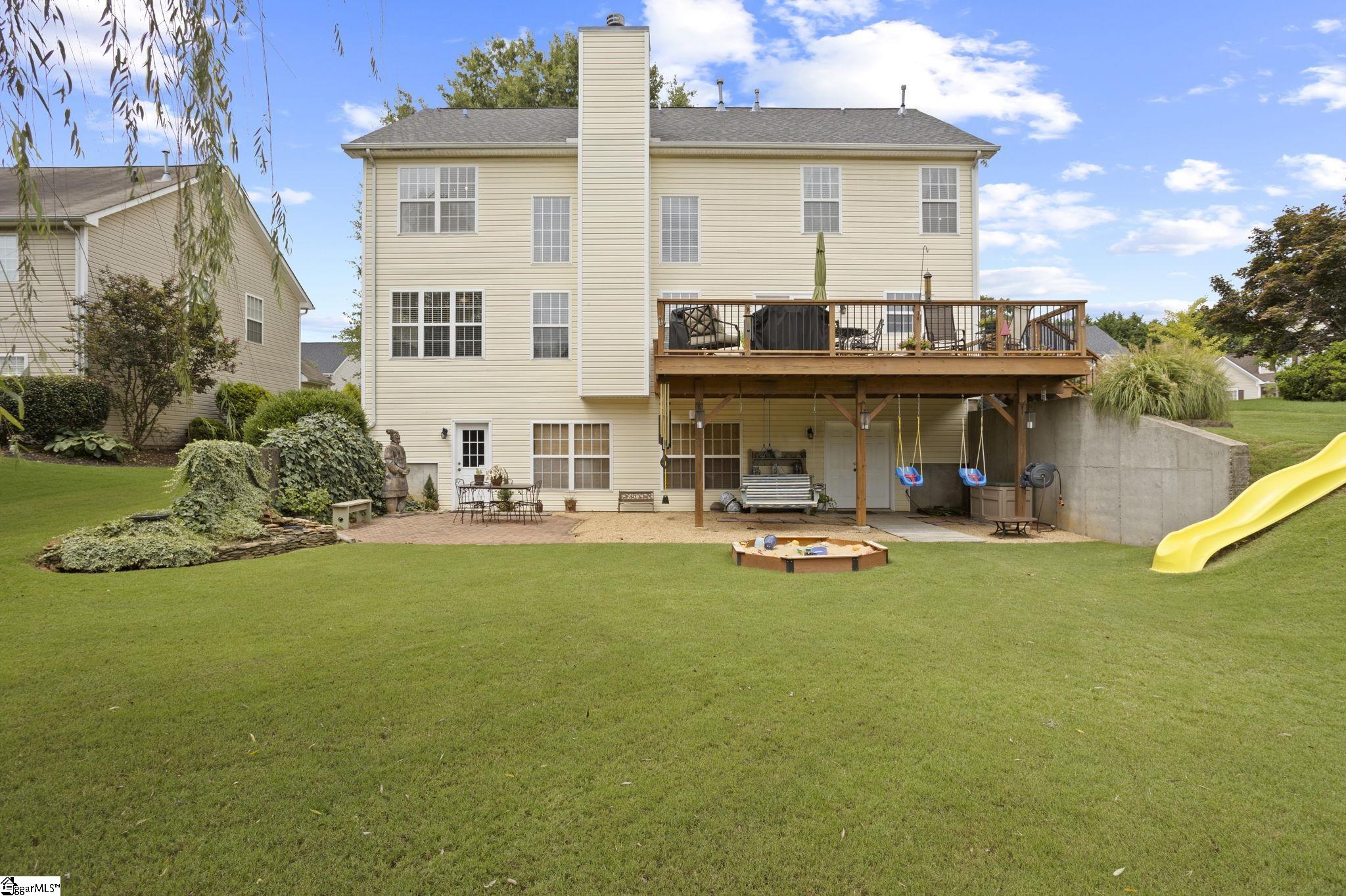 210 Ackerman Court Greenville, SC 29607 - Photo 32 of 36 Gallery Image 32