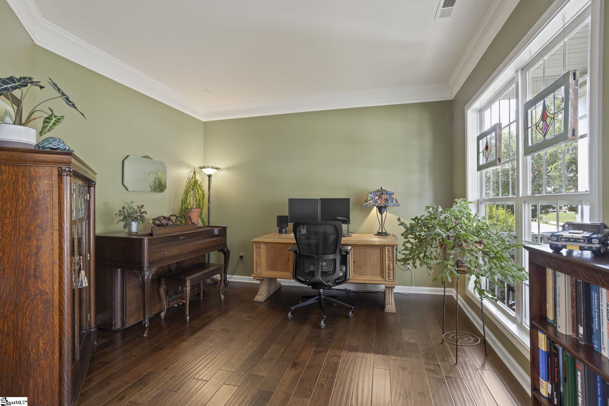 210 Ackerman Court Greenville, SC 29607 - Photo 7 of 36 Gallery Image 7