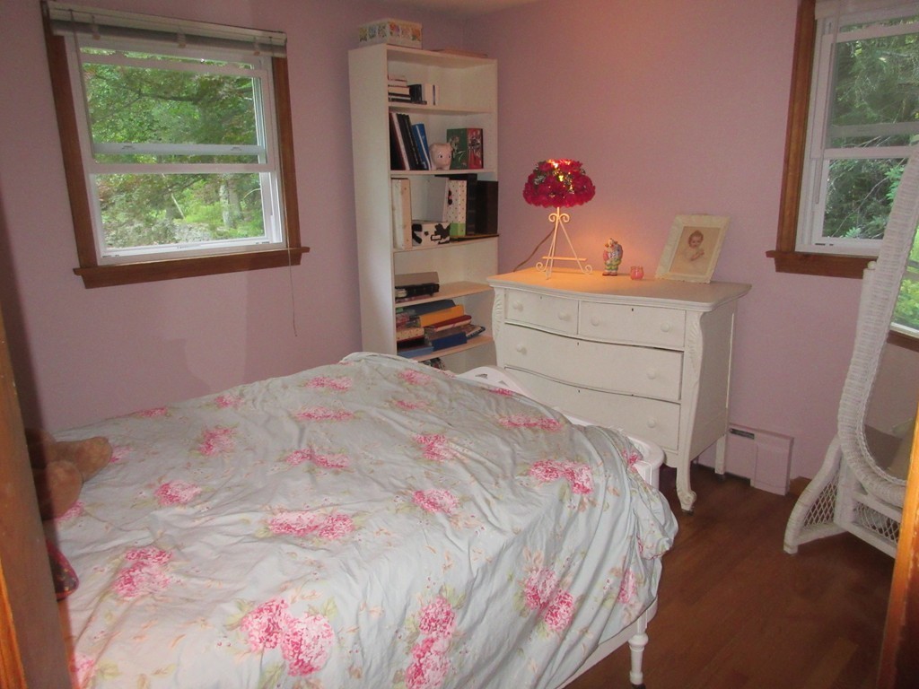 497 Montgomery Road Westfield, MA 01085 - Photo 9 of 20 Gallery Image 9