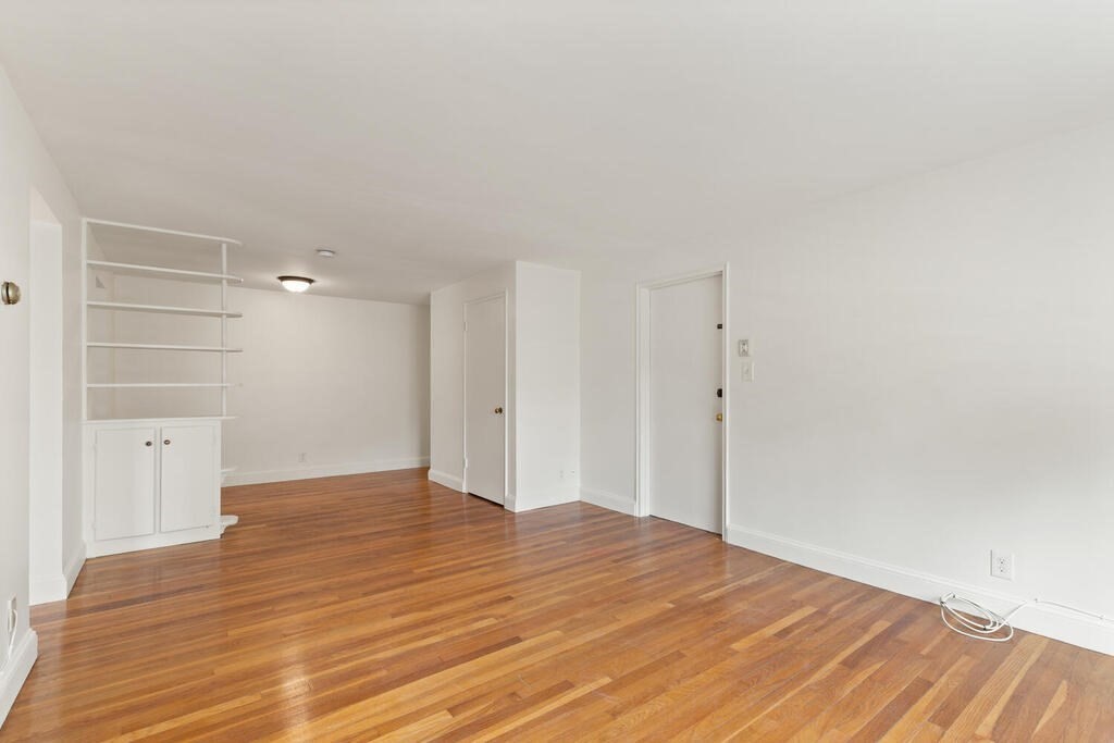 4 Menotomy Road, Unit 9 Arlington, MA 02476 - Photo 2 of 10 Gallery Image 2