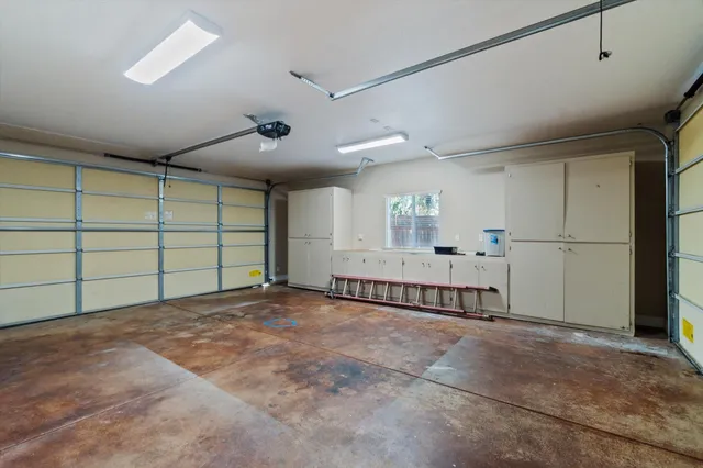 a view of a livingroom with a projector