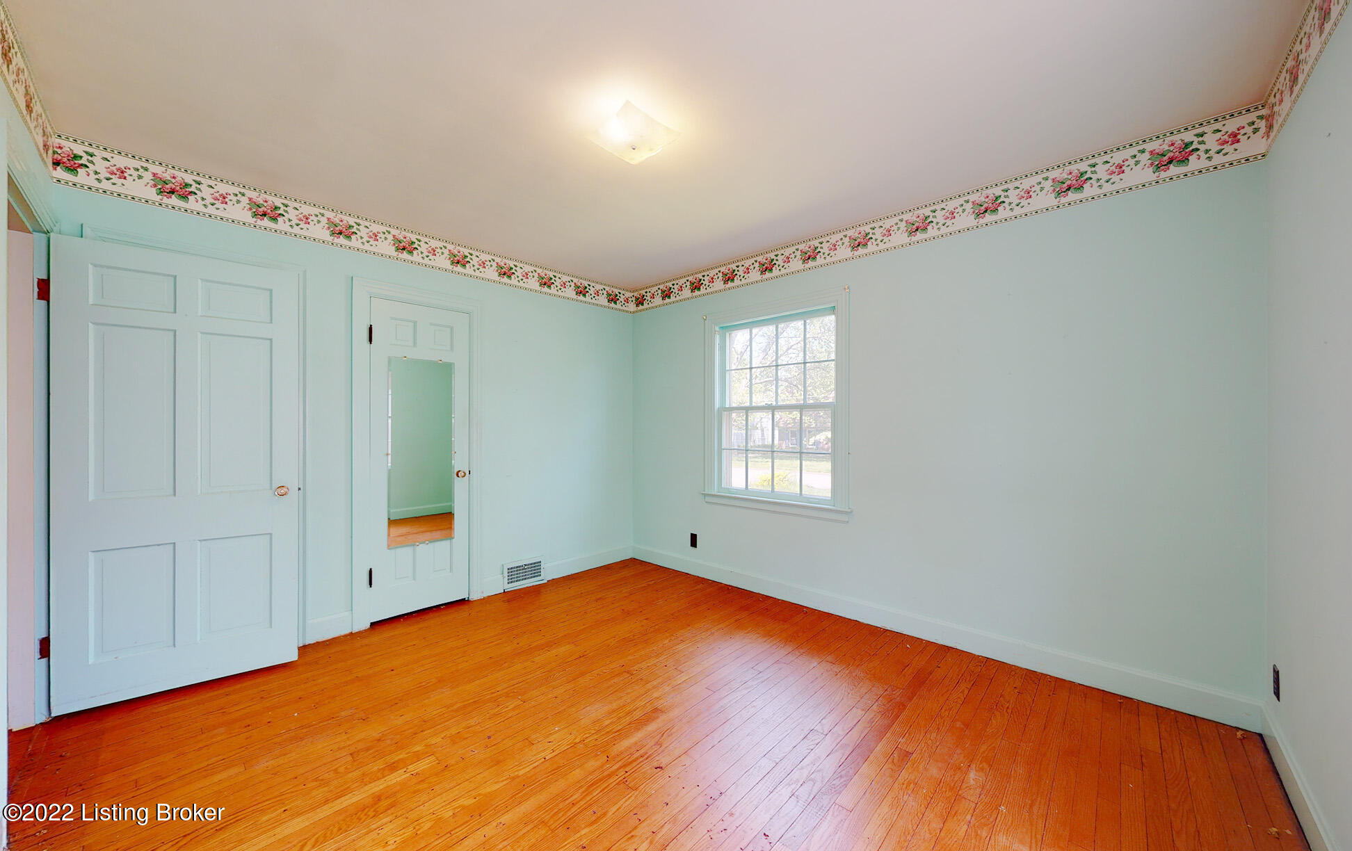 520 Dover Road Louisville, KY 40206 - Photo 38 of 62 Bedroom #2
