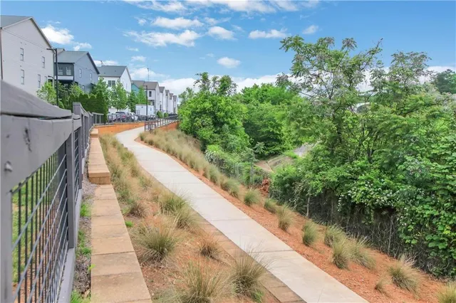 $399,000 | 835 Teton Avenue Southeast, Atlanta, GA 30312