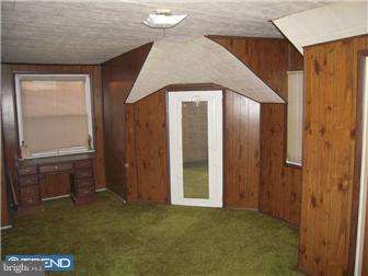 933 Robeson Street Reading, PA 19604 - Photo 7 of 11 Gallery Image 7