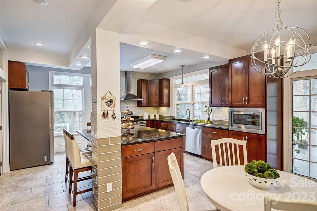 7914 Gilead Road Huntersville, NC 28078 - Photo 8 of 48 Gallery Image 8