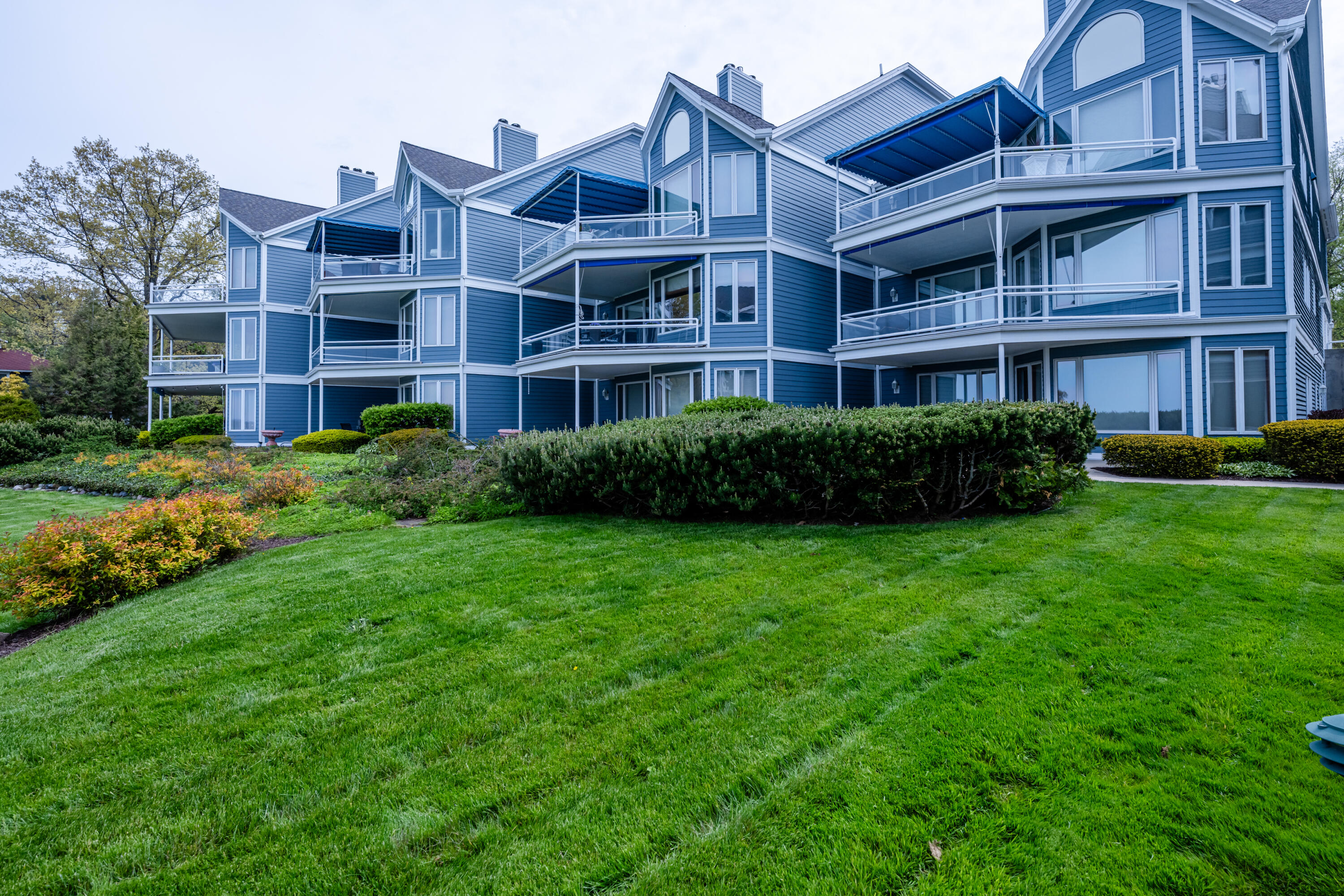 4144 Ridge Road, Unit 8 Stevensville, MI 49127 - Photo 1 of 35 Sable 8-135