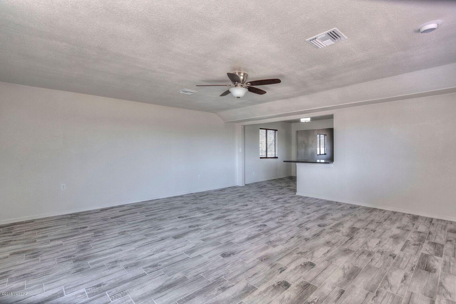 625 Camino Arviso Rio Rico, AZ 85648 - Photo 5 of 24