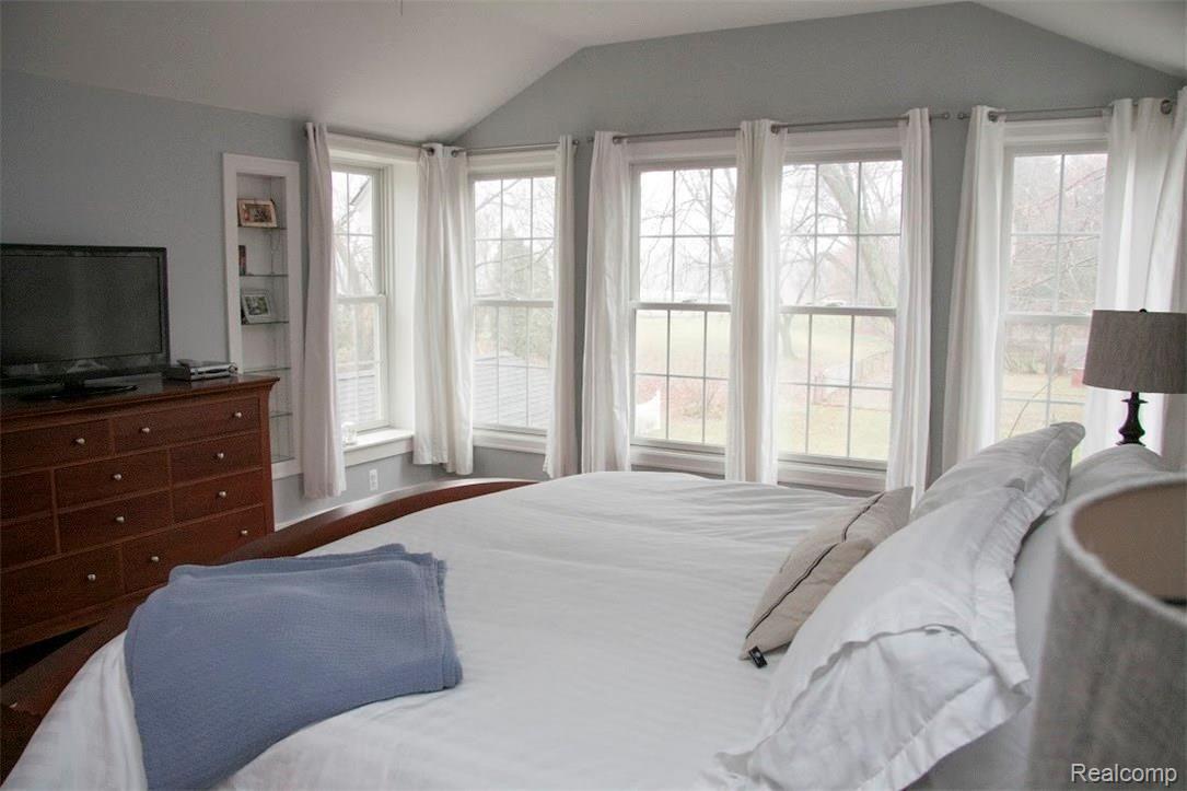1331 Oak Street Rochester, MI 48307 - Photo 24 of 39 br1.1